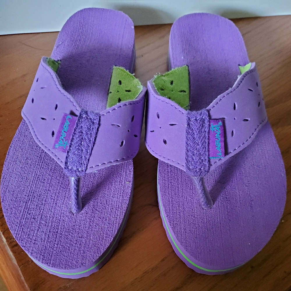 LAGUNA FLIP-FLOPS